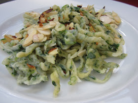 spinach spaetzle dairyfree