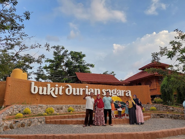 bukit durian sagara sukabumi