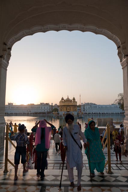 golden temple amritsar inside. The Golden Temple, Amritsar