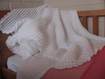 Chales De Bebe Tejidos A Crochet Imagui