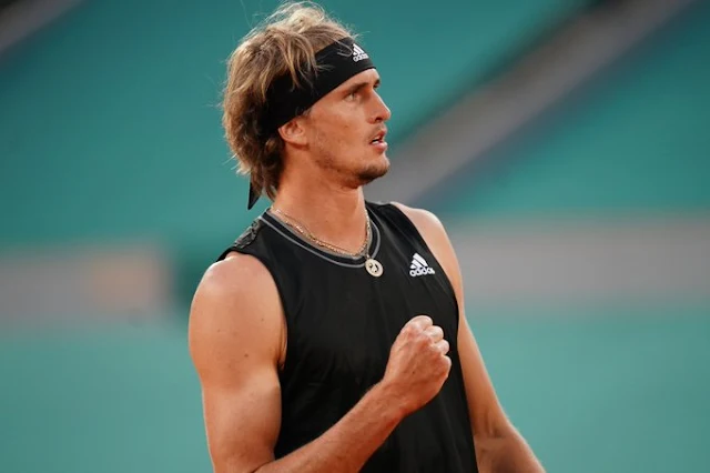 Alexander Zverev chega pela terceira vez às quartas de Roland Garros nos últimos quatro anos