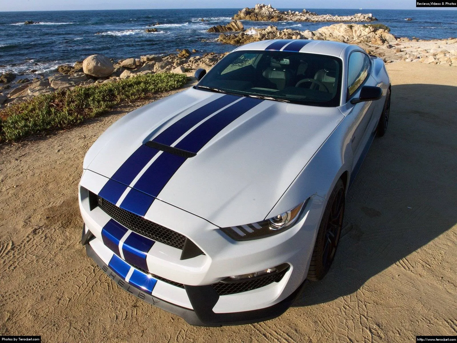 Hình ảnh xe ô tô Ford Mustang Shelby GT350 2016 & nội ngoại thất