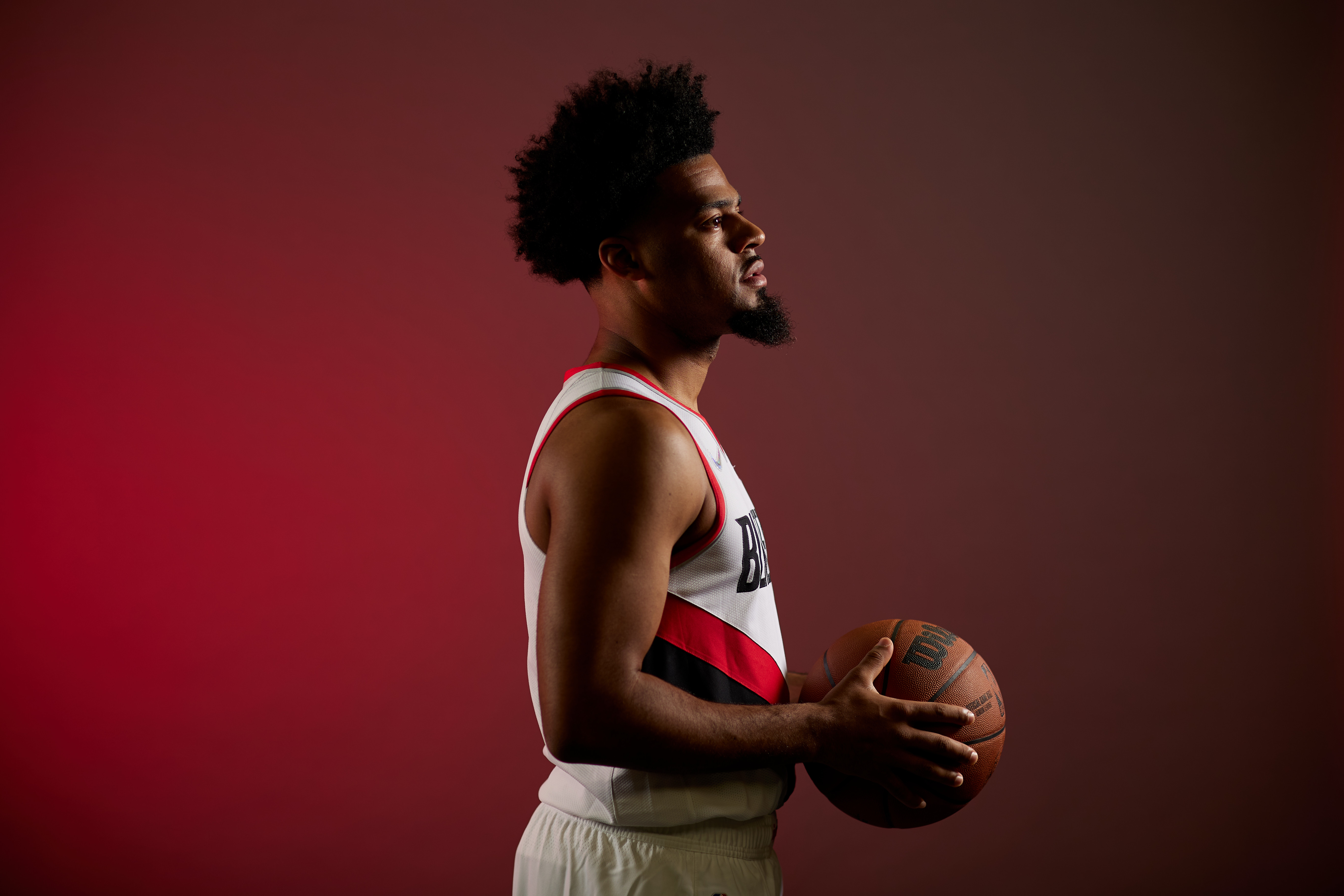 Two-time NBA champion Quinn Cook signs with Sacramento Kings