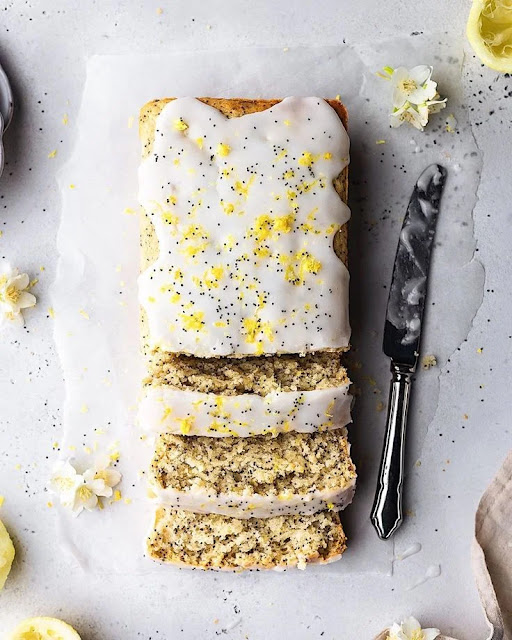 Easy Lemon Poppy Seed Drizzle Cake