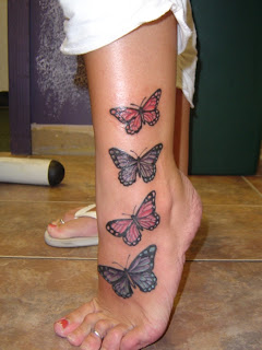Tatuagens feminina nas pernas 14