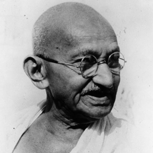 Gandhi Meets Anandamayi Ma