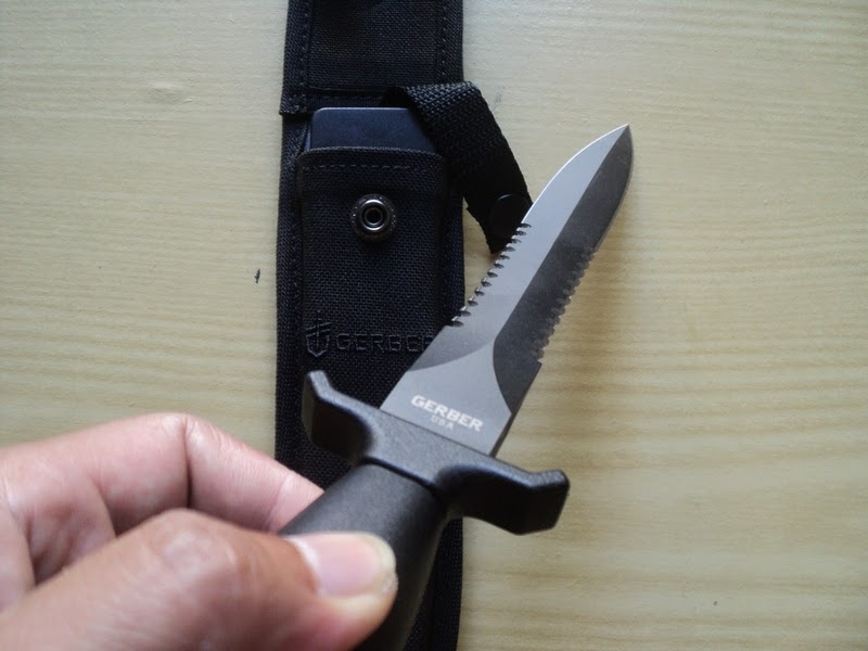 Update Photo Pisau Sangkur  Gerber Mark II