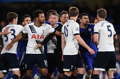 Pochettino disappointed after Spurs lose title at Stamford Bridge