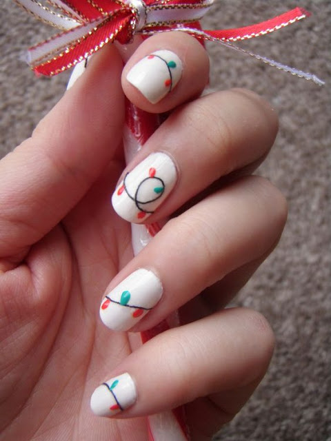 Christmas-Simple-Nail-Arts