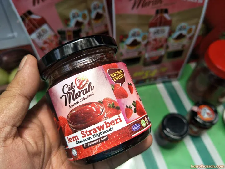 Jem Strawberi Cik Merah