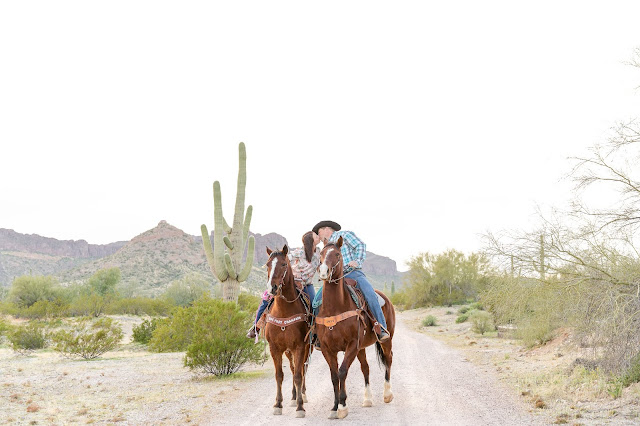 Arizona Desert Engagement Session with Horses by Micah Carling Photography