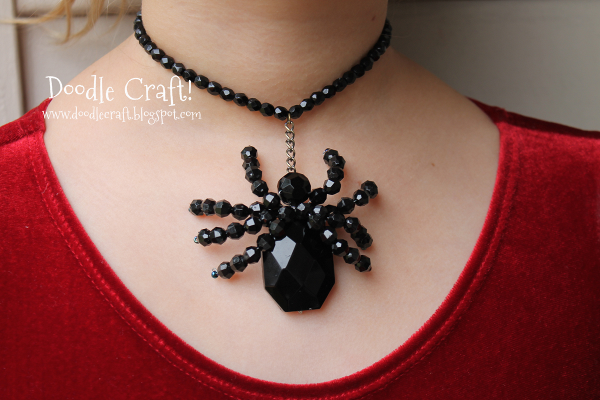 Halloween Jewelry and Beaded Spider!