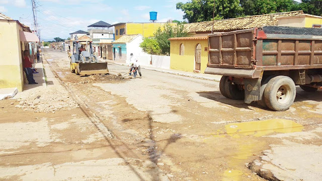 CORRIGEN FALLA EN VÁLVULA DE LA CALLE LÍDICE