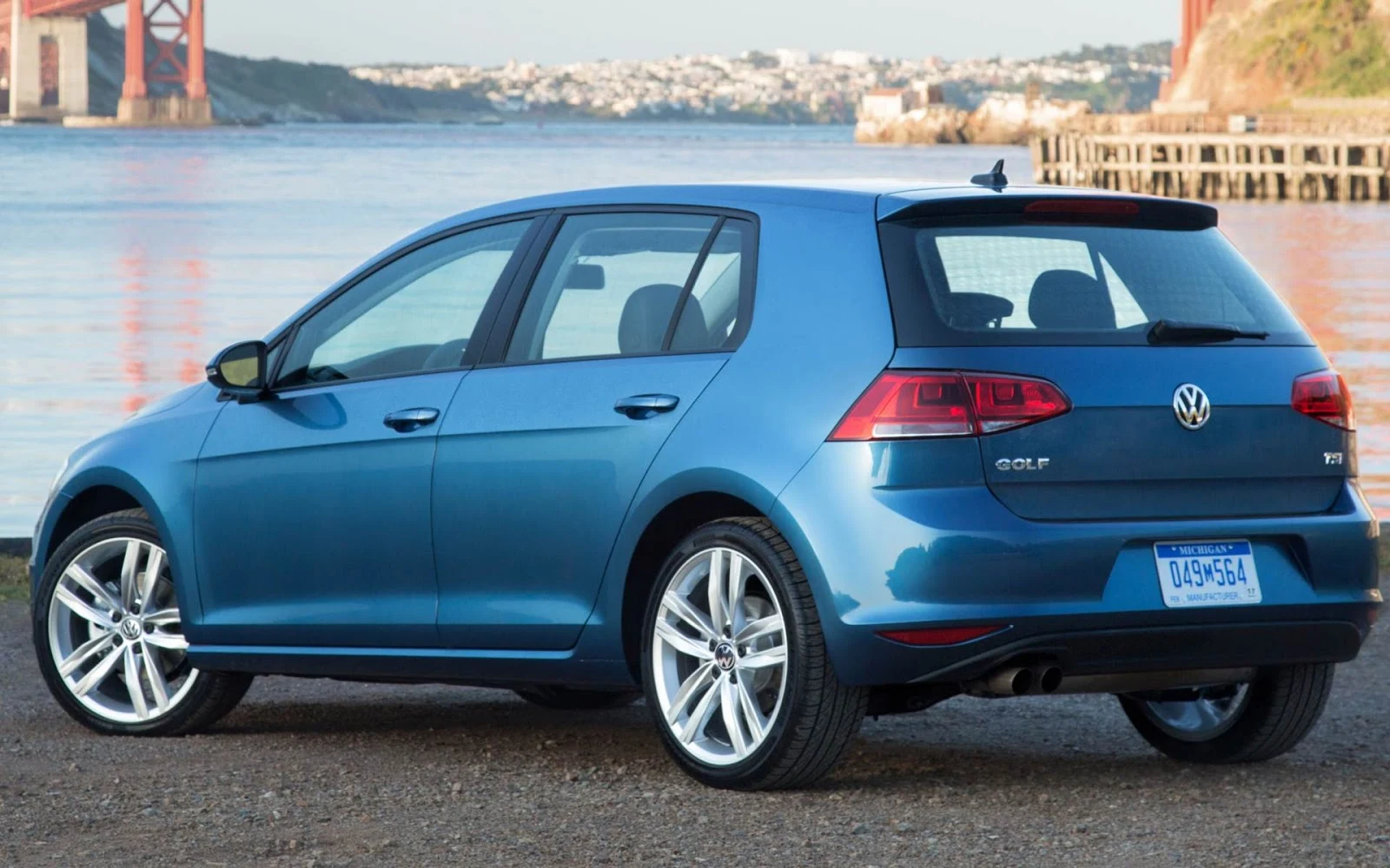 VW Golf 2015 1.8 TSI Automático