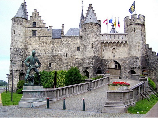 Het Steen Castle