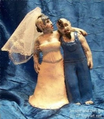 The most ridiculous and stupid wedding cakes Seen On  www.coolpicturegallery.net