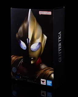 REVIEW SHFiguarts (Shinkocchou Seihou) Glitter Tiga, Bandai