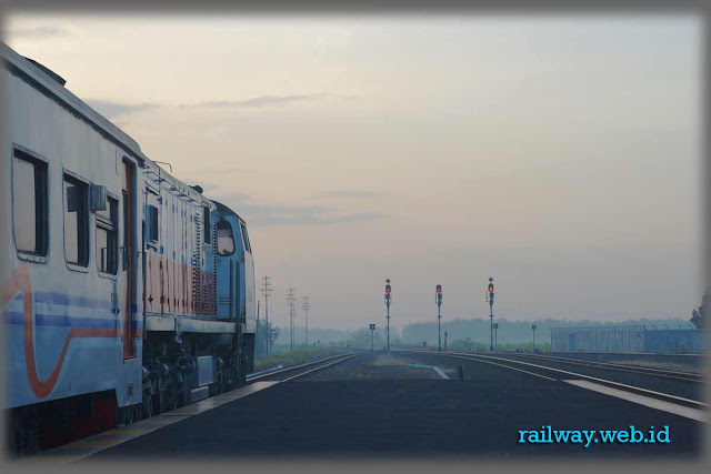 Gambar Kereta Api Pasundan Lebaran