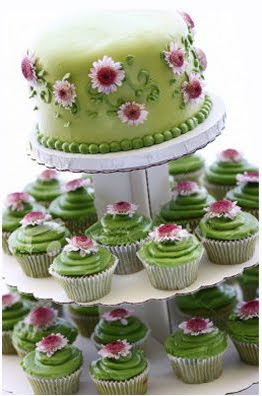green cupcake cakes