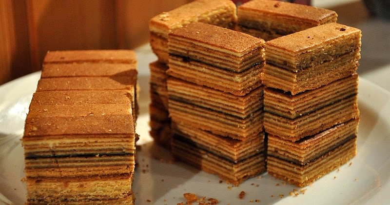 Everybody Eats Well in Flanders: Indonesian Kueh Lapis 