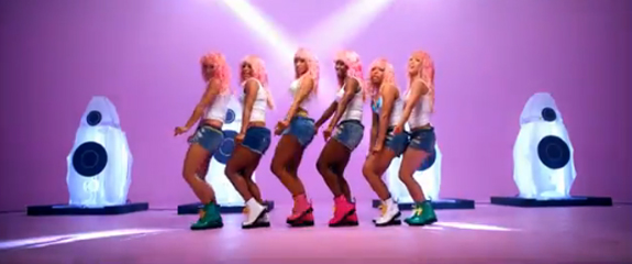 nicki minaj super bass video stills. Nicki Minaj just dropped her