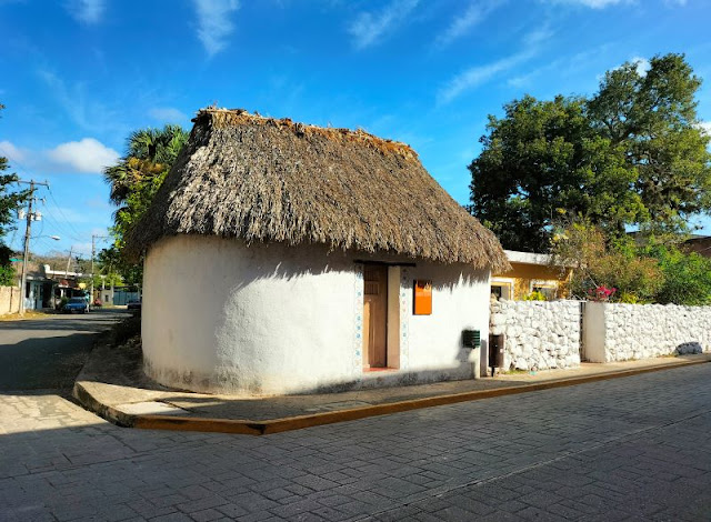 ricostruzione casa maya Valladolid