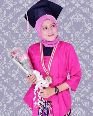 model kerudung wisuda modern terbaru