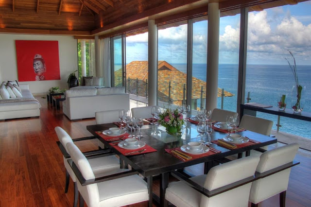 Dining room of Villa Liberty, Phuket overlooking the ocean