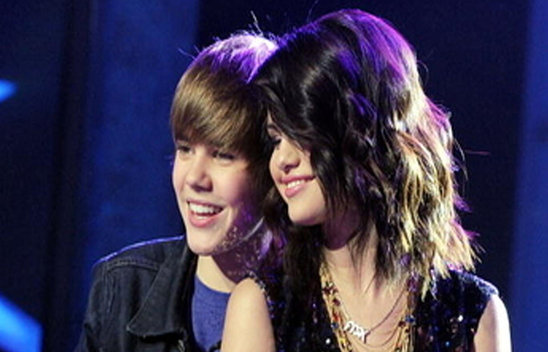 justin bieber and selena gomez 2011 march. selena gomez march 2011