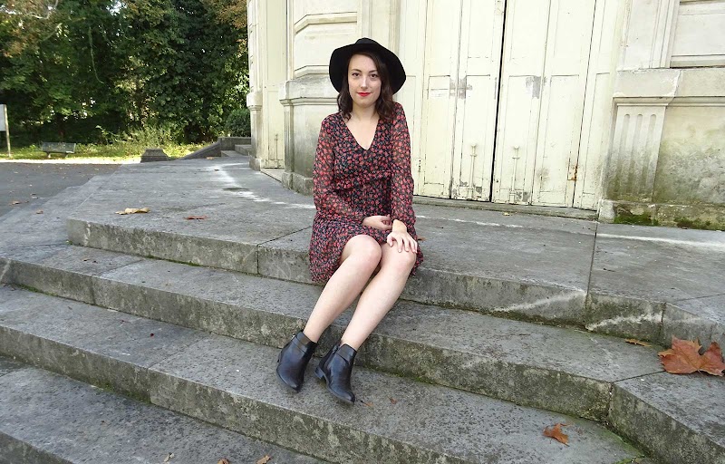 Look la petite robe à fleurs