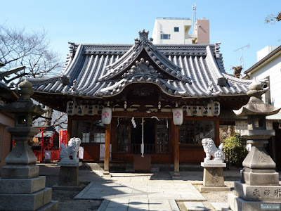 野江水神社拝殿