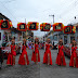 Desfile temático de Día de Muertos.