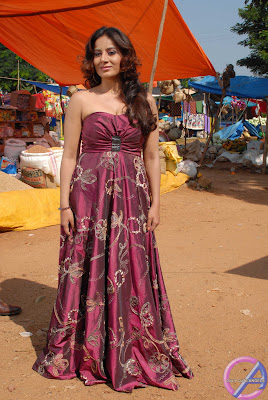 Kannada_Actress_Pooja_Gandhi