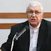 Arzobispo propone reemplazar sacerdotes por laicos como párrocos