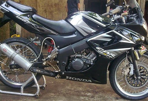 Cutting Stiker Modifikasi  CBR  150R Full Fairing Simple Acre