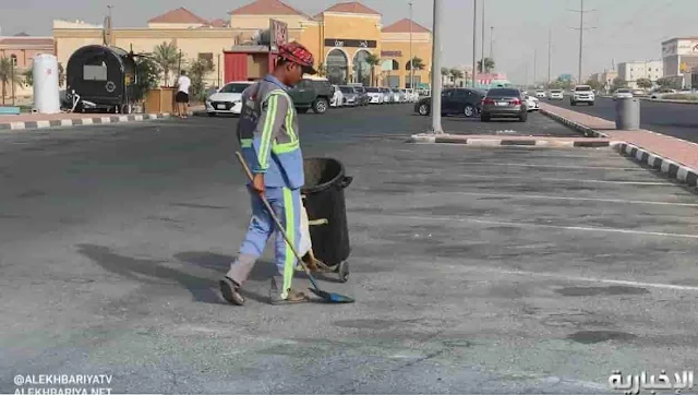 Low salaries for Cleaners pushes them to Beg in Saudi Arabia, Riyadh pays the Lowest wage - Saudi-Expatriates.com