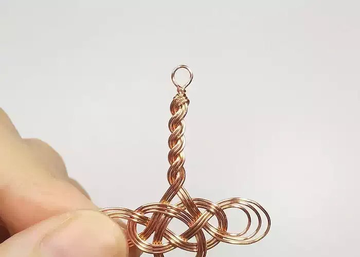 ワイヤーで水引の宮結び/step10:金具を取り付ける環を作る