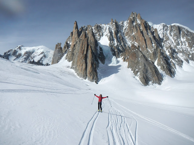 Vallée-Blanche par le glacier de la Vierge descente par la vallée Noire Manu RUIZ