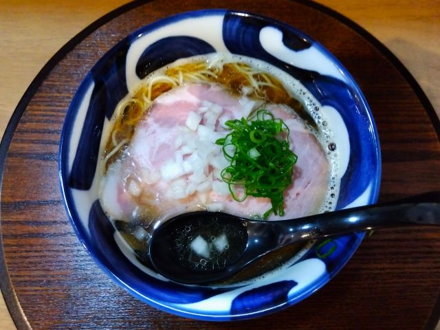 麺や 空と大地　淡麗煮干し蕎麦