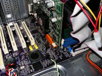 Clean Your Motherboard and Ram at Computer Tech Links:http://pcsourcepoint.blogspot.com/