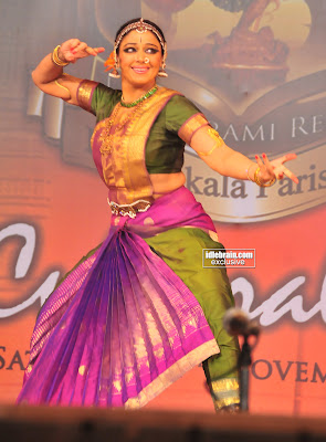 Talented Dancer Actress SHOBANA Photos Gallery