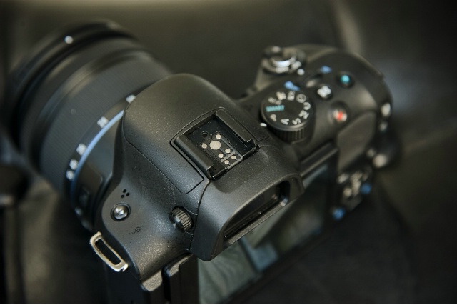 Samsung NX20