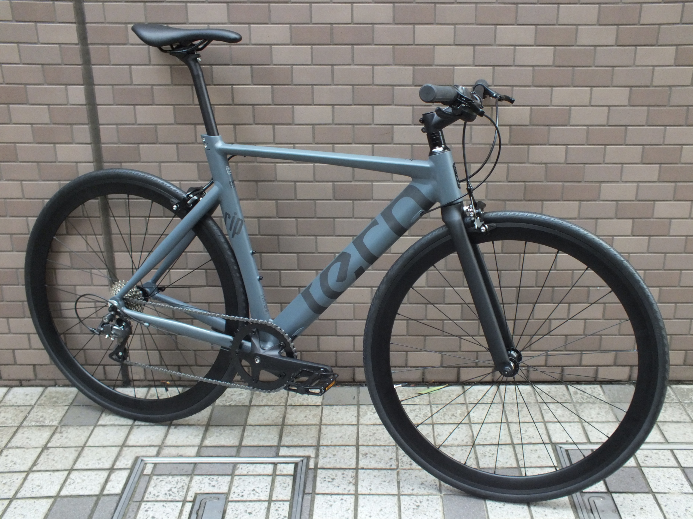 avelo Bicycle shop | アヴェロ バイシクル ショップ 浦和: Tern Rip