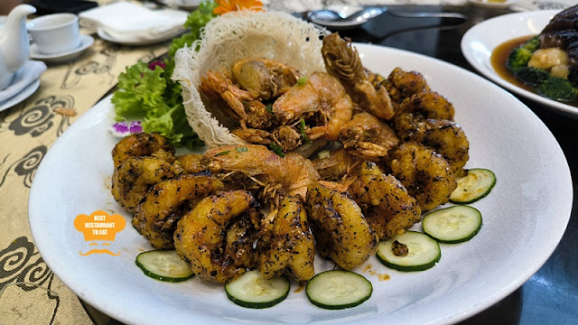 Summer Palace Putrajaya Marriott CNY 2024 Set Menu - Fragrant Fried Tiger Prawns In Two Way Of Cooking