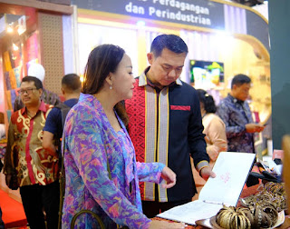 INACRAFT 2024, Berbagai Produk dari Kapuas Hulu Dipamerkan di Jakarta Convention Center