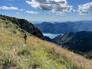 Finding our way back to the start on Monte Guglielmo