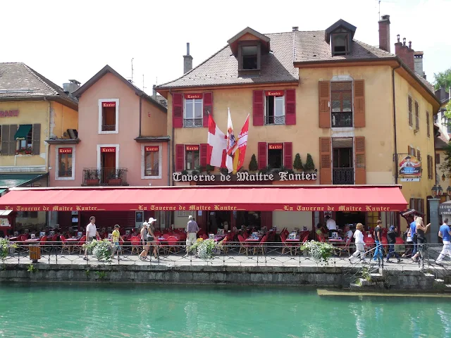 Discover the enchanting town of Annecy with our comprehensive guide to the best things to do and see. From exploring the picturesque canals and charming historic center to indulging in local cuisine and outdoor activities, there's something for everyone in this beautiful French destination.