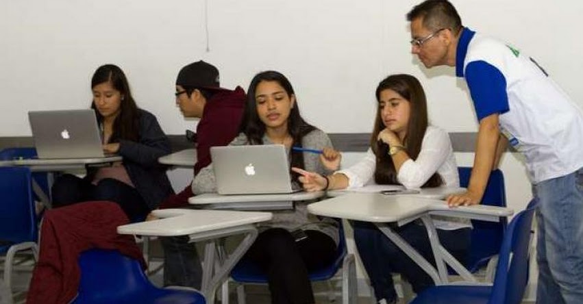 SILABUZ.COM: Emprendimiento peruano llega a final del premio global de educación en Dubai