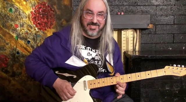 Dinosaur Jr. musician J Mascis