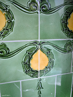 pub tiles at the rocks